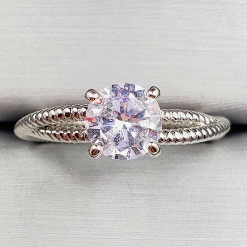 Round Cut Diamond Simulant Rhodium Plated Silver Tone Solitaire Cable Rope Ring